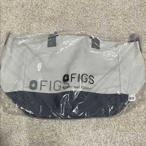 FIGS Two-Tone light Gray and navyTote